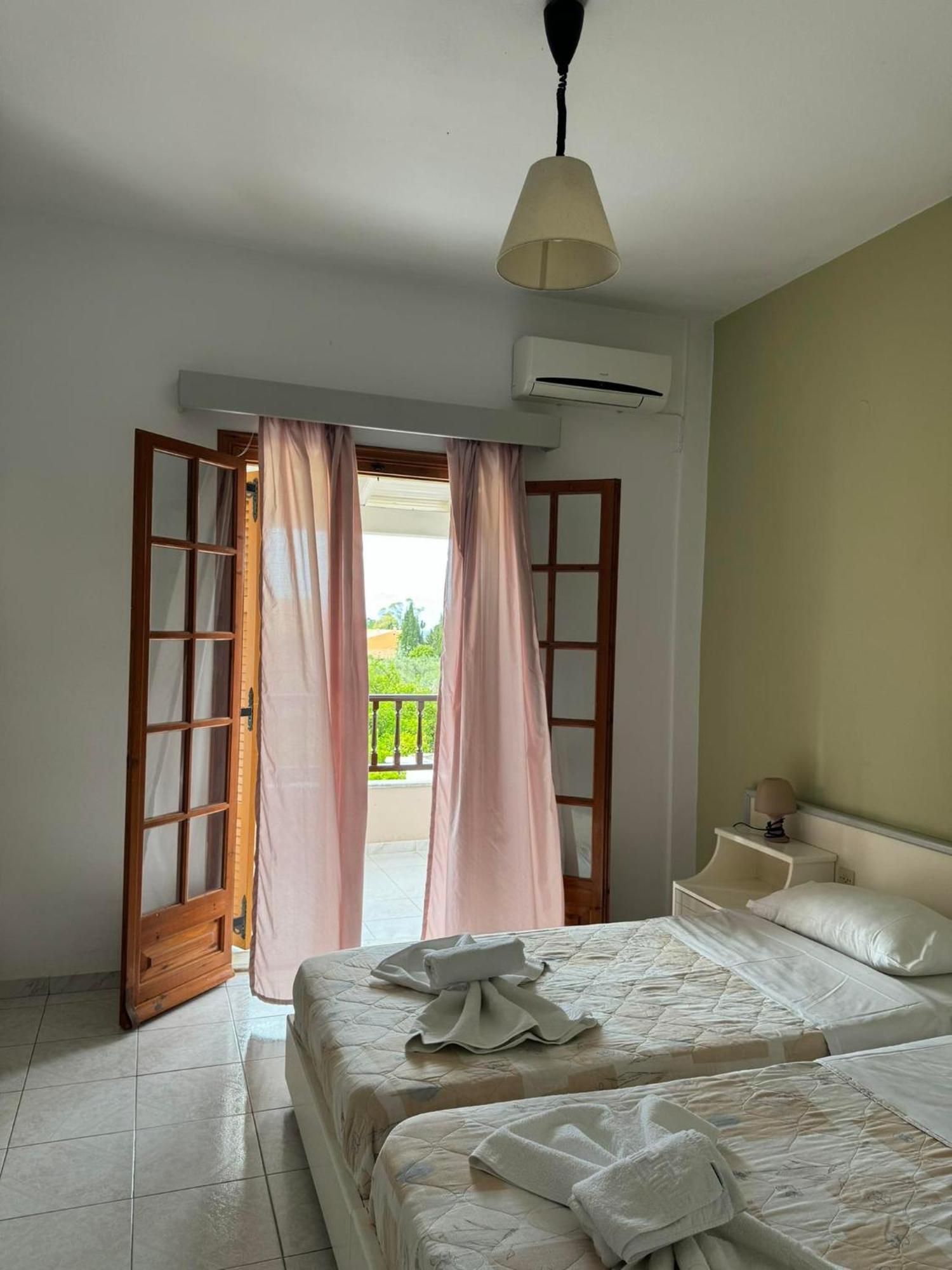 Villa Sofia Acharavi  Exterior photo