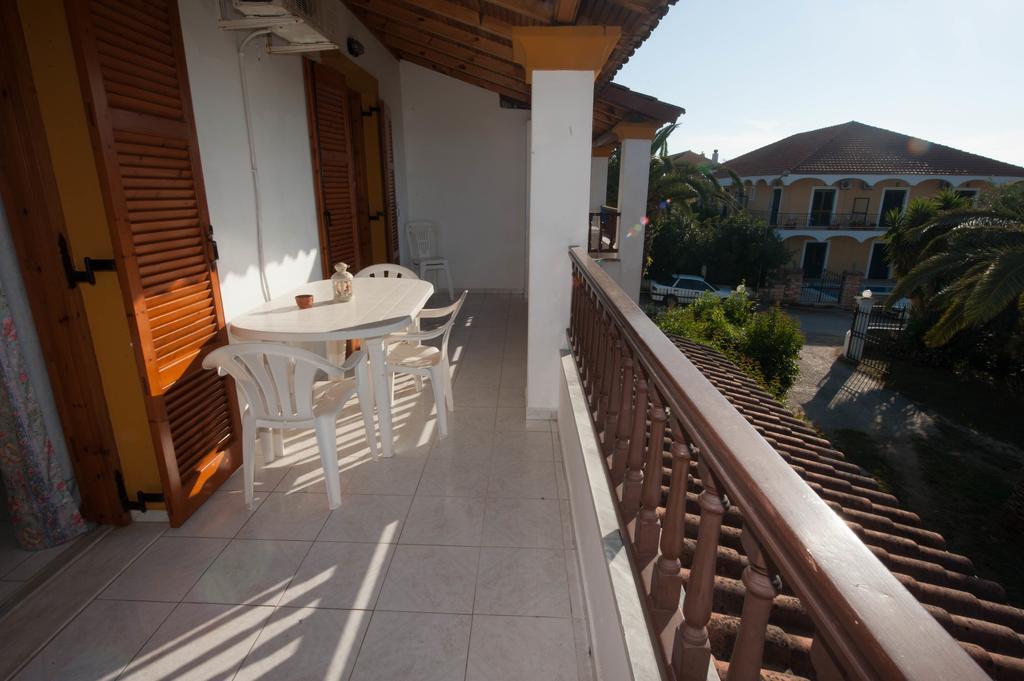 Villa Sofia Acharavi  Exterior photo